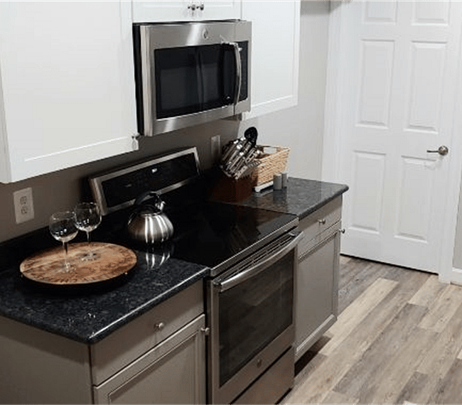 Left side of Kitchen