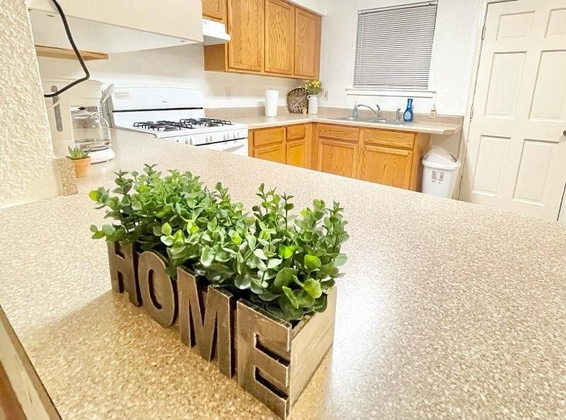 Furnished Finder property 278123_1 photo 7
