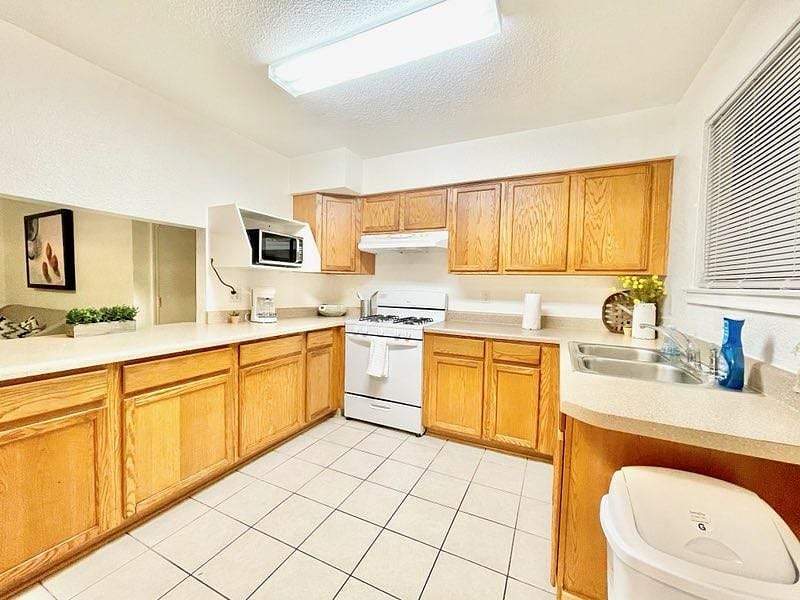 Furnished Finder property 278123_1 photo 10