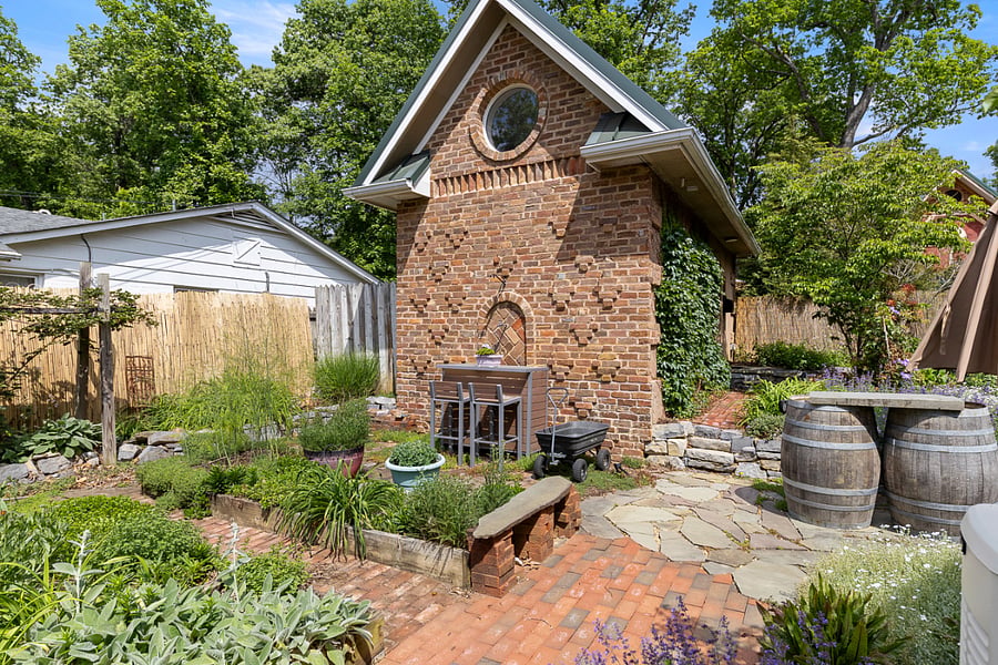 Furnished Finder property 278127_1 photo 2