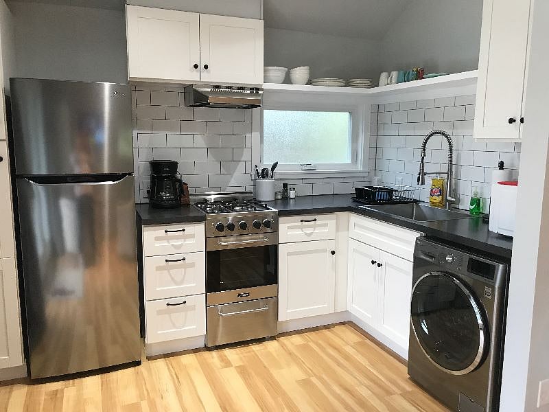 Furnished Finder property 278153_1 photo 3