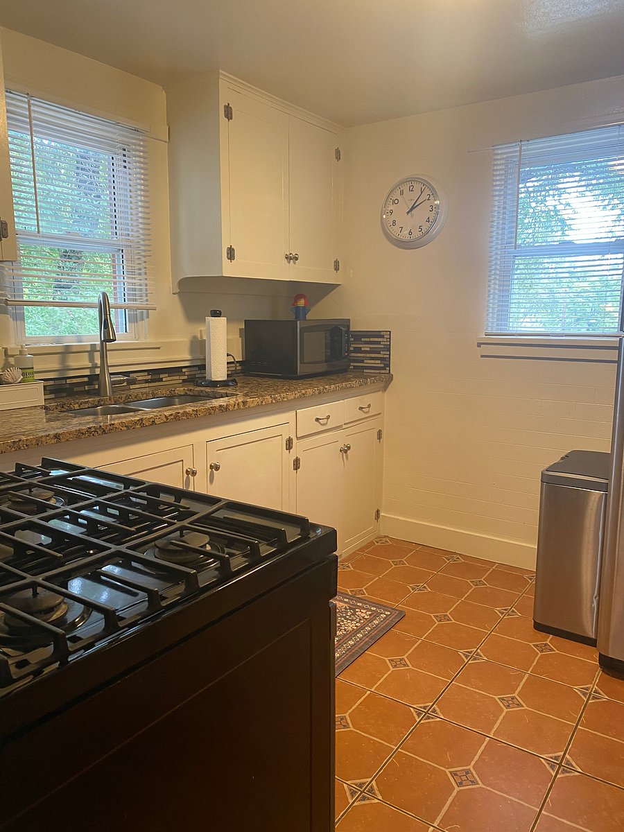 Furnished Finder property 278159_1 photo 8
