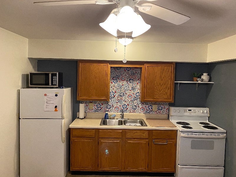 Cute kitchen with all you need! ;) This is the smaller one bed unit