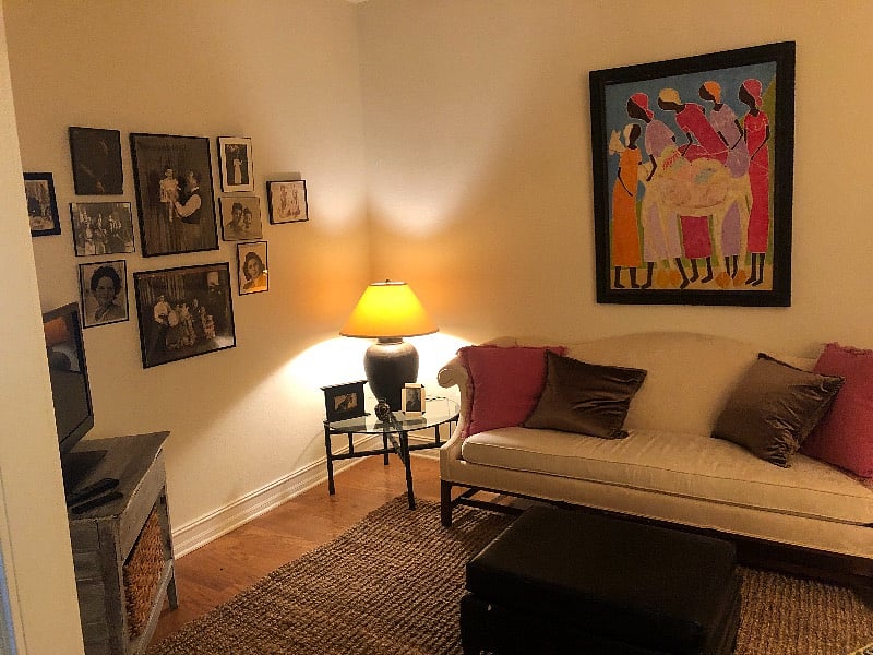 Upstairs tvroom/den
