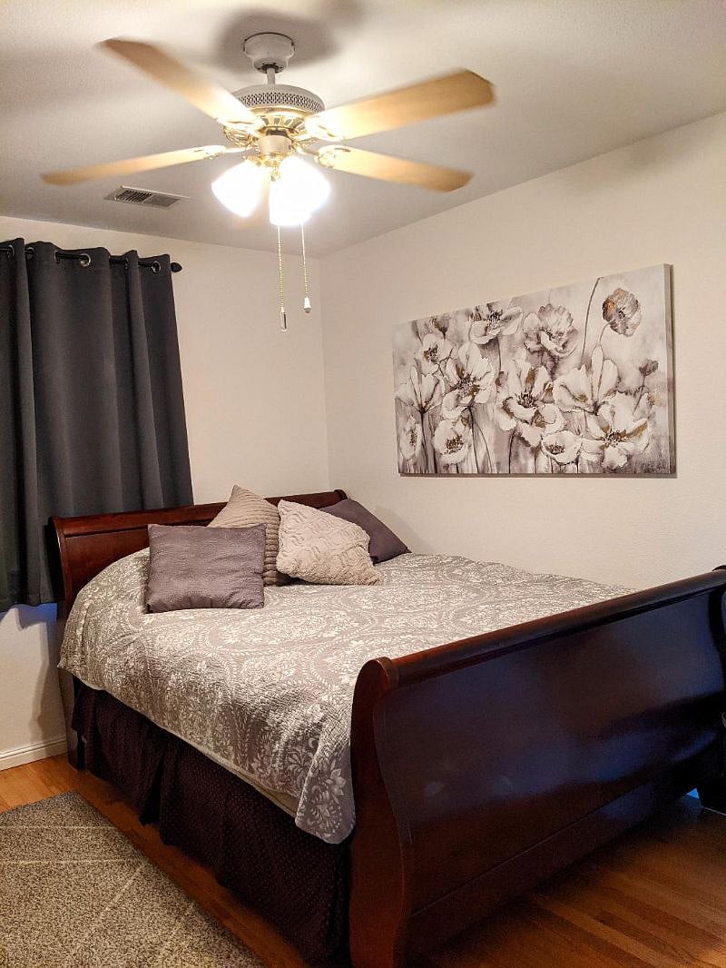 Queen Bed with Down Comforter Duvet and Pillows