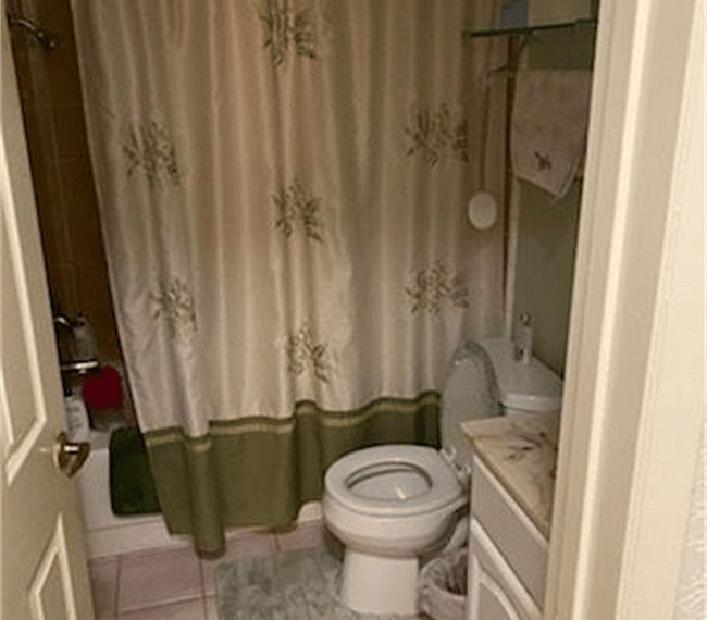 Full bathroom