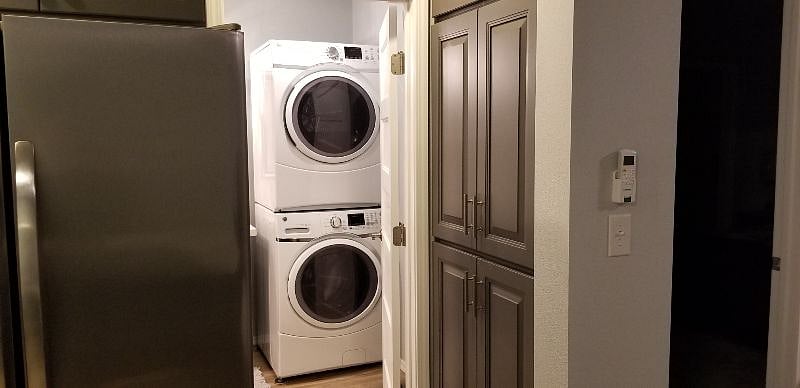 Full Size Washer & Gas Dryer.