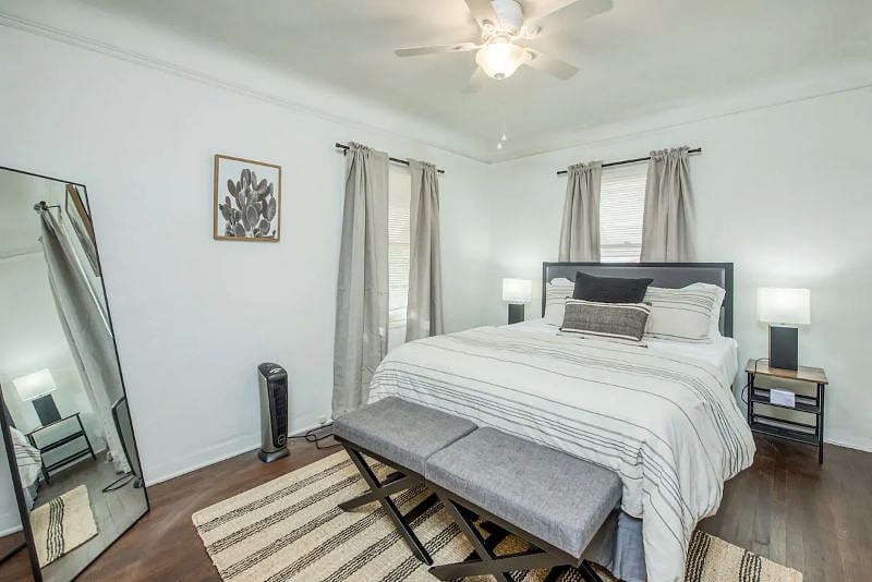 Well appointed bedroom
