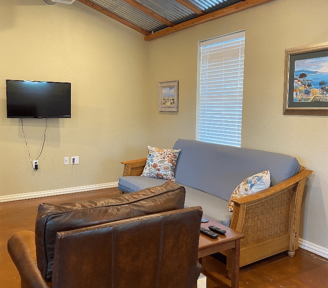 Furnished Finder property 279611_1 photo 3