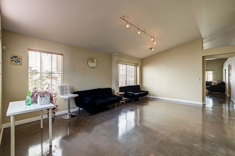 Furnished Finder property 279881_1 photo 5