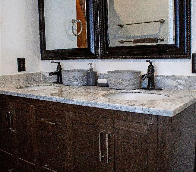 2nd floor bathroom with tub