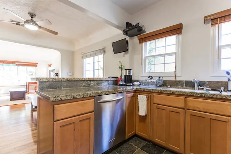 Furnished Finder property 280260_1 photo 6
