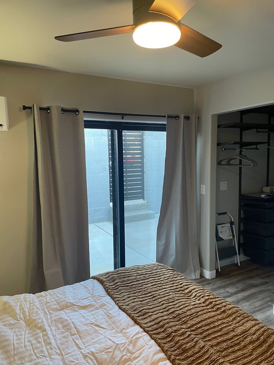 PATIO UNIT B