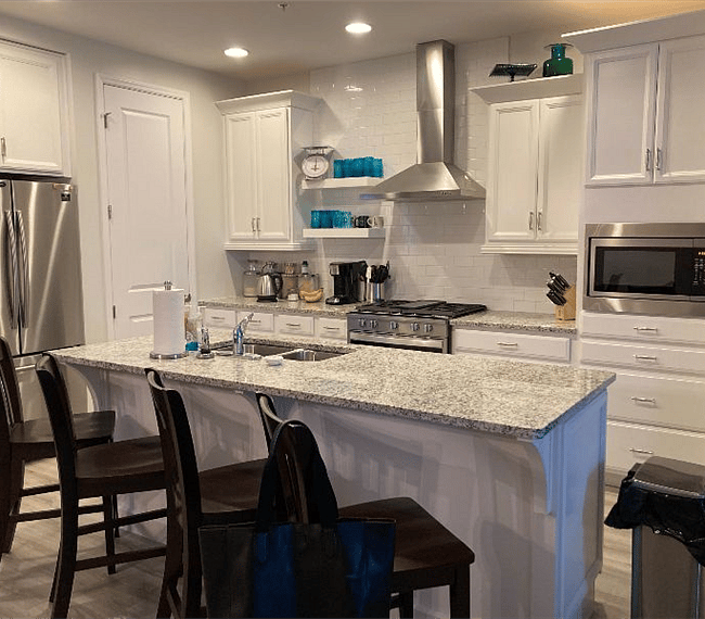 Brand new Kitchen with all essential implements included