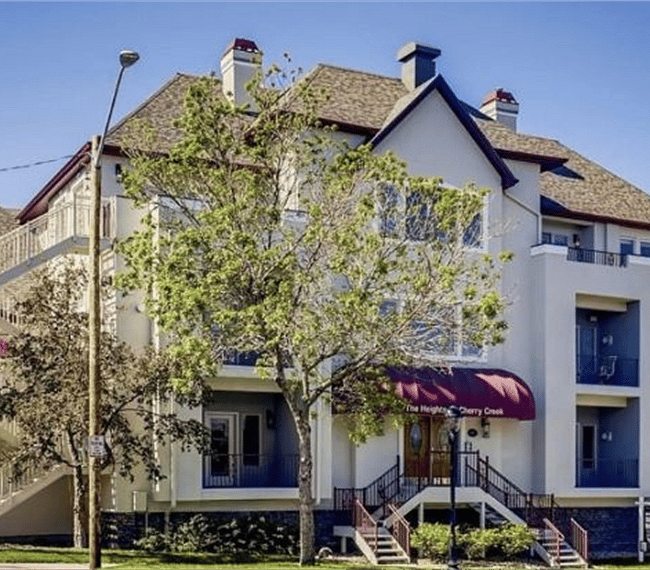 Lovely & Charming Home