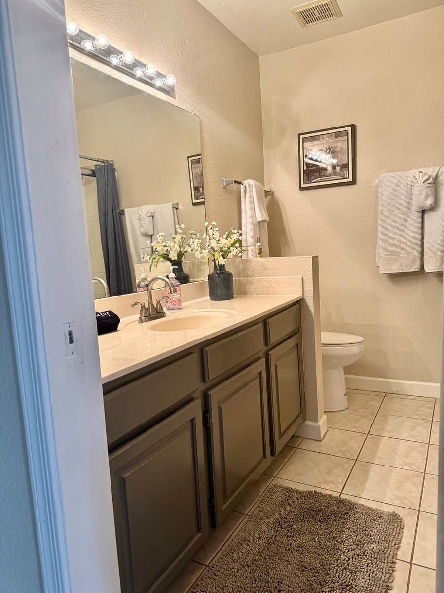 Second bathroom