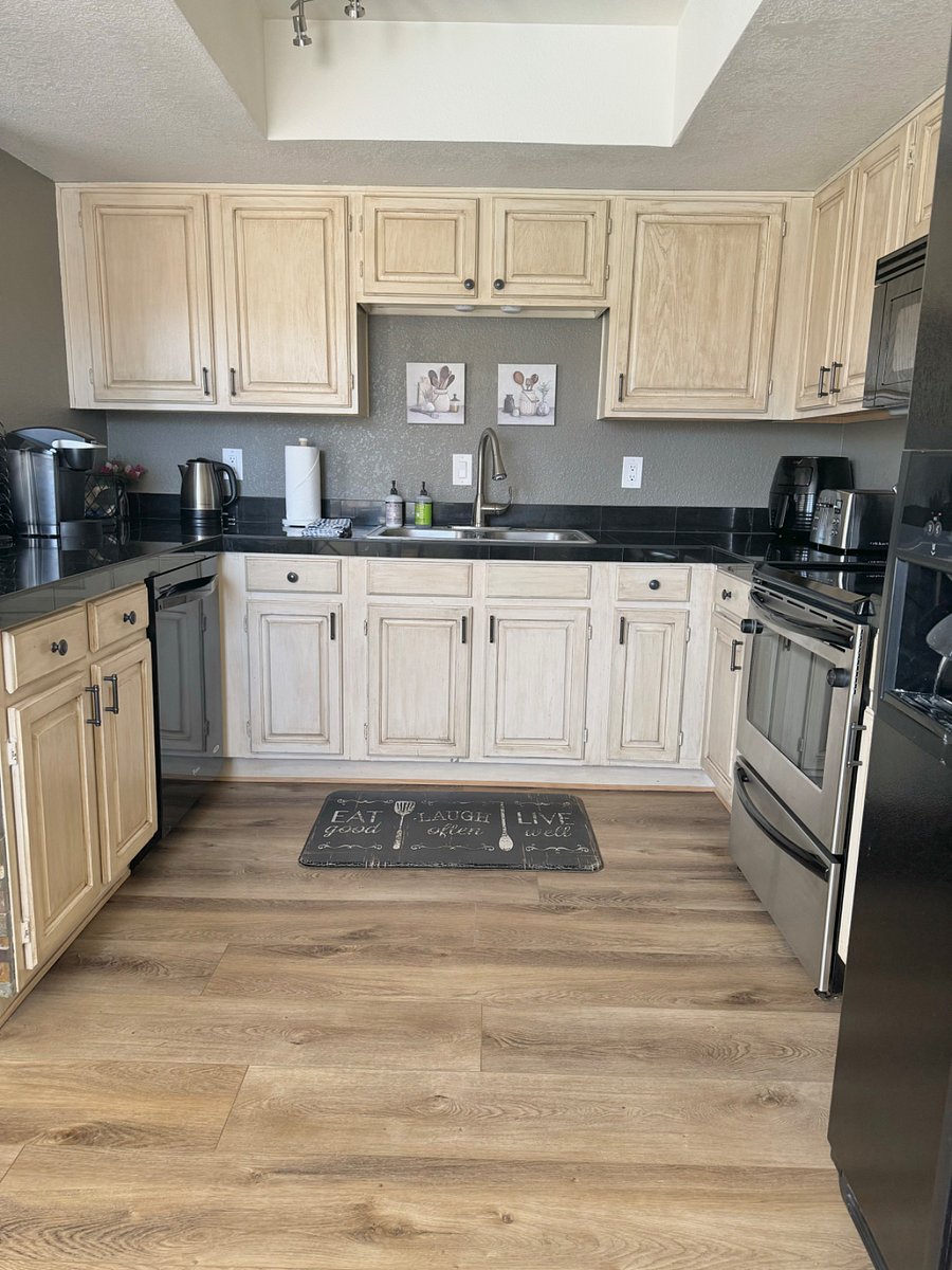 Kitchen fully stocked with everything you need