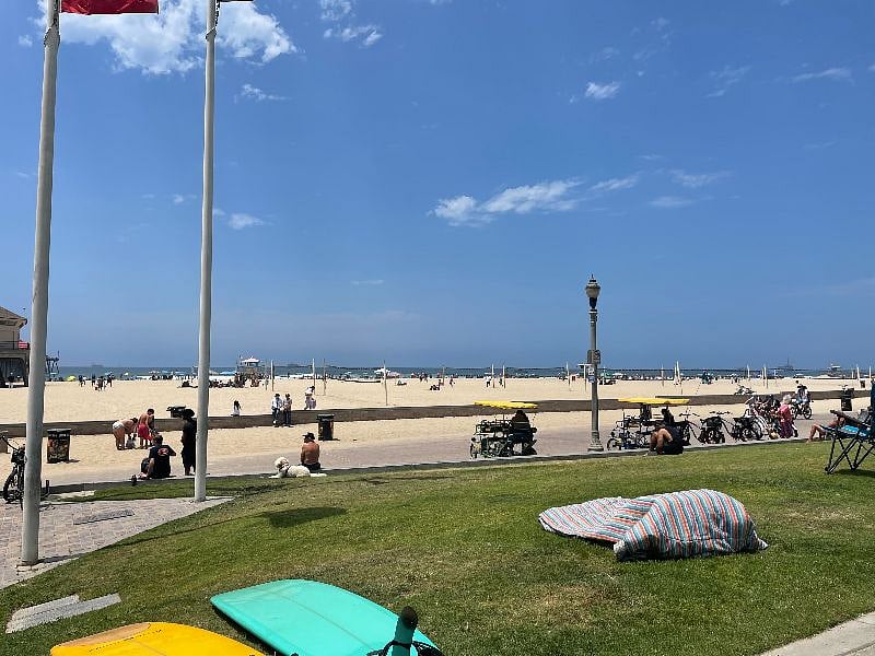 Concerts and people watching and picnic area etc.. rent bikes, surfboards, boogie boards and more