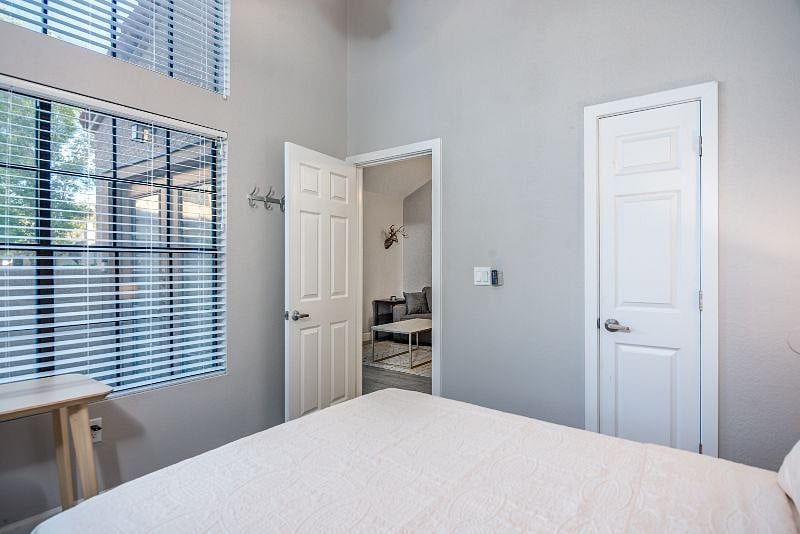 Furnished Finder property 281050_1 photo 16