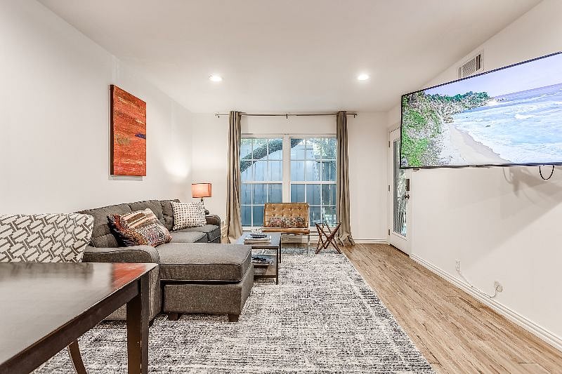 Meticulously maintained and beautifully presented throughout
