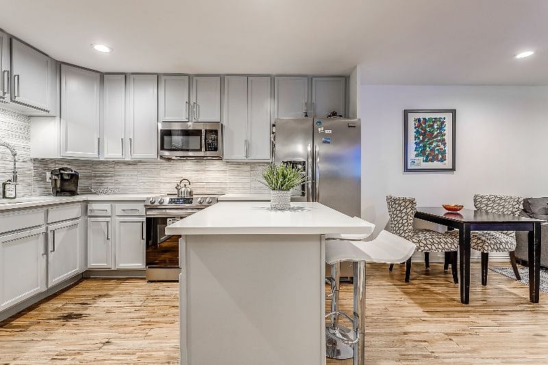 Island kitchen