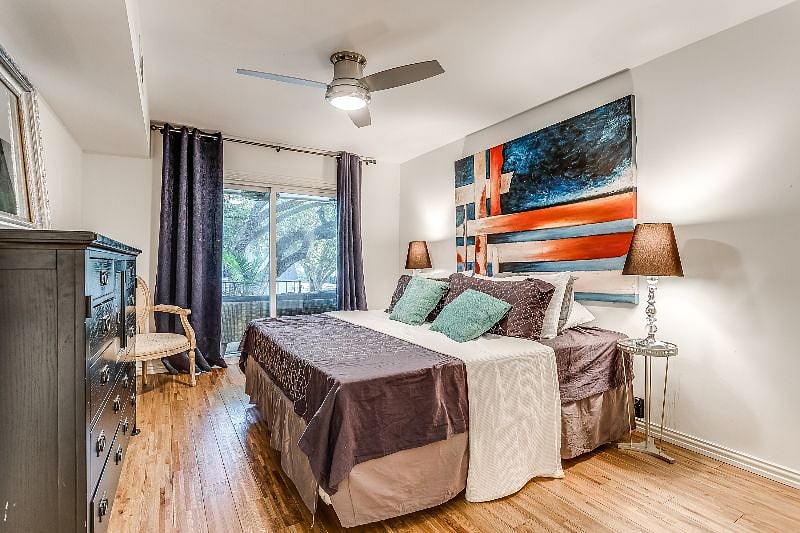 Well appointed bedroom