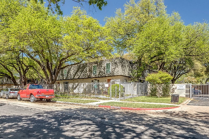 Furnished Finder property 281371_1 photo 43