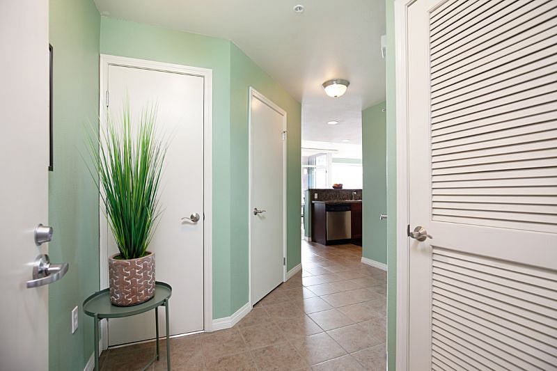 Furnished Finder property 281665_3 photo 6