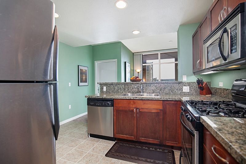 Furnished Finder property 281665_3 photo 16