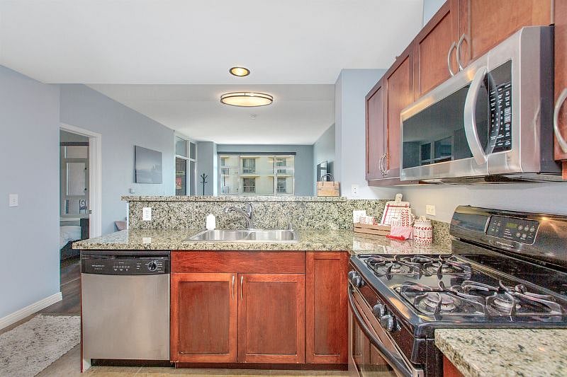 Furnished Finder property 281665_8 photo 12