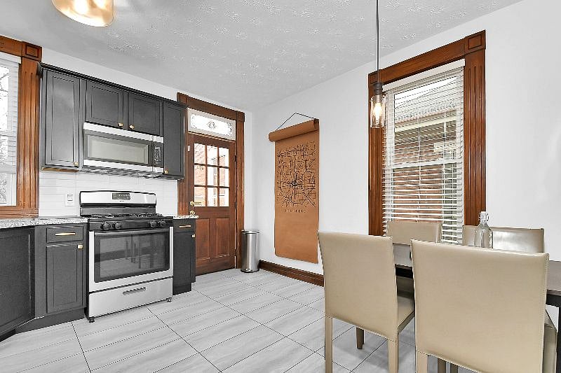 Furnished Finder property 281737_1 photo 3