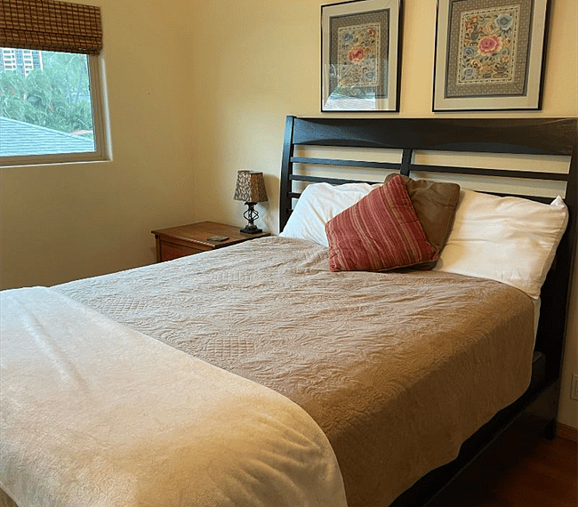 Well appointed bedroom