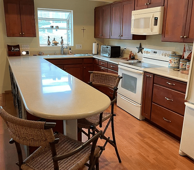 Beautifully appointed kitchen 
