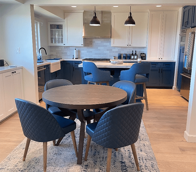 Newly remodeled kitchen.