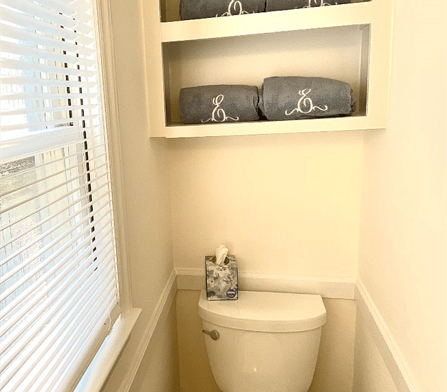 All linens and towels provided.