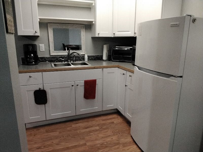 Kitchennette.