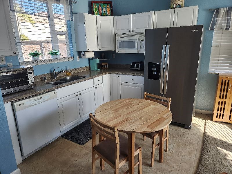 Furnished Finder property 284148_1 photo 1