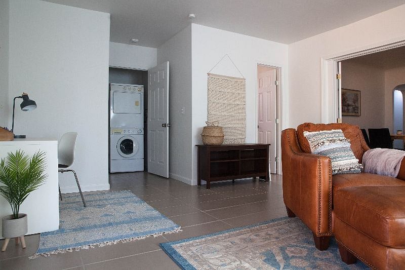 Furnished Finder property 284474_2 photo 34