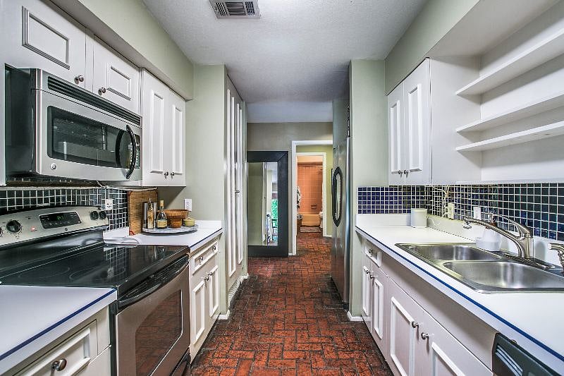 Furnished Finder property 284576_1 photo 12