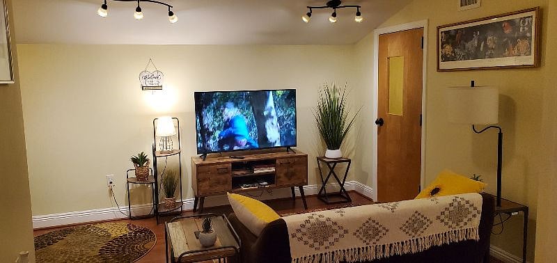 Furnished Finder property 284615_1 photo 8