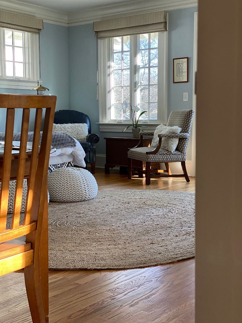 Sitting area for reading and relaxing.