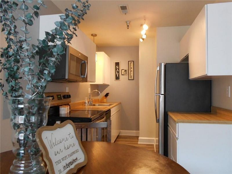 Furnished Finder property 284821_1 photo 12