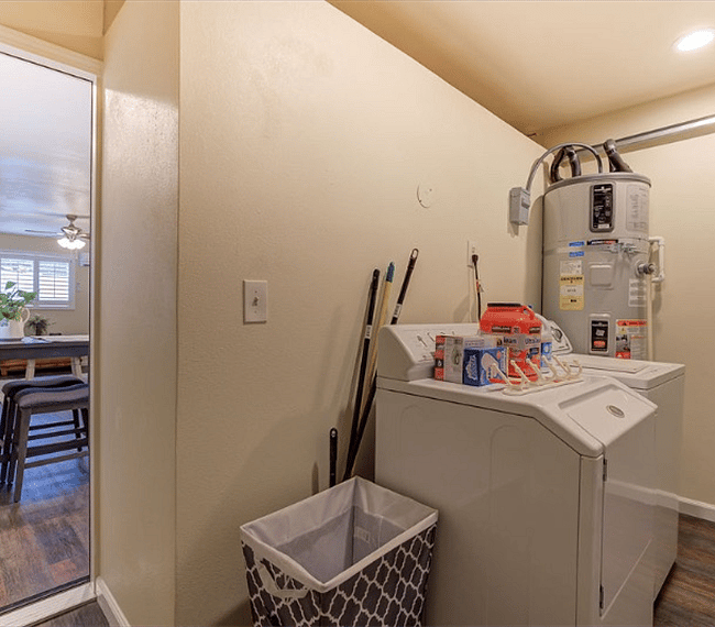 Furnished Finder property 284954_1 photo 22