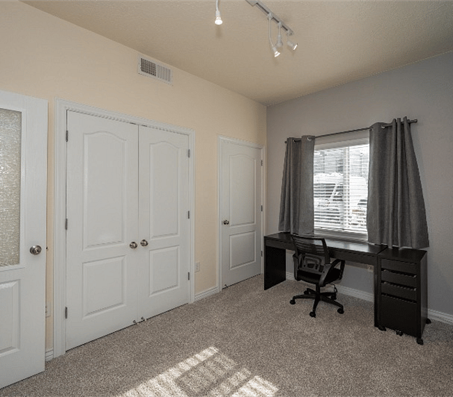 Furnished Finder property 284976_1 photo 19