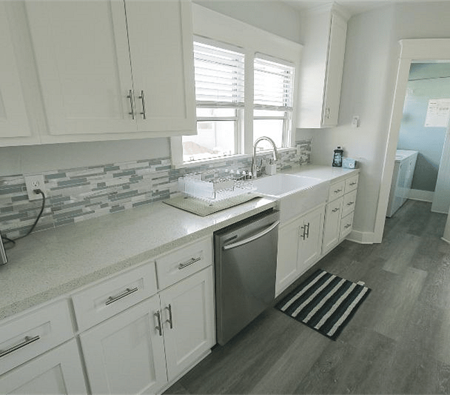 Large kitchen with appliances