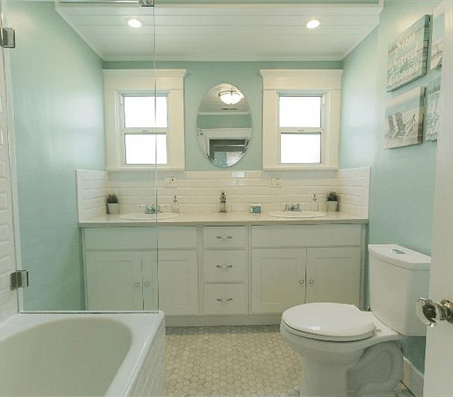 Main bathroom with large, dual sink vanity 