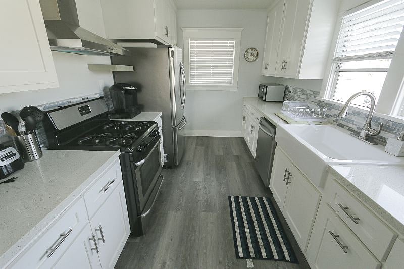 Large kitchen with appliances