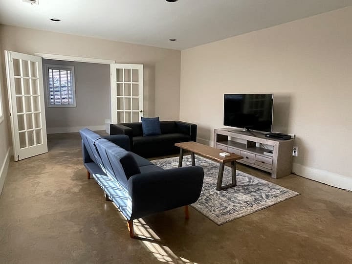 Furnished Finder property 284997_1 photo 24