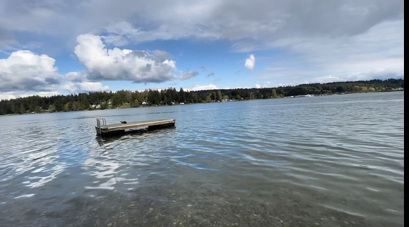 Floating dock