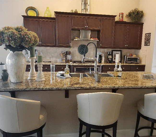 Shared space - main house kitchen available for use